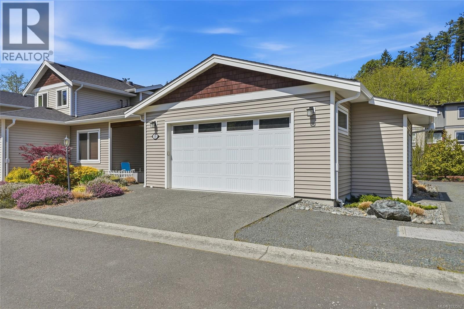 #10 2895 RIVER RD - 35