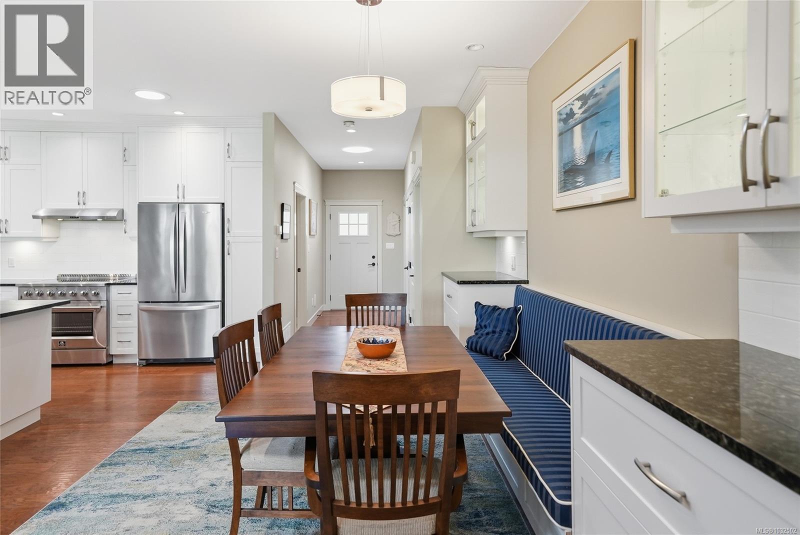 #10 2895 RIVER RD - 6