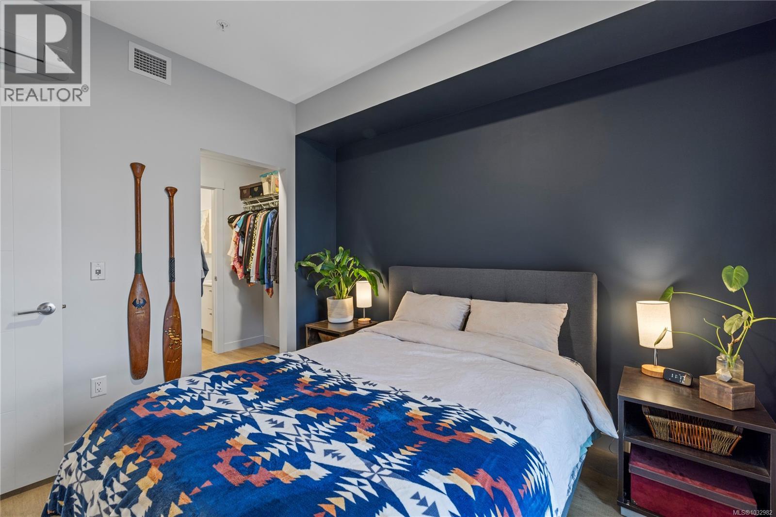 #109W 140 Jensen Ave W - 11