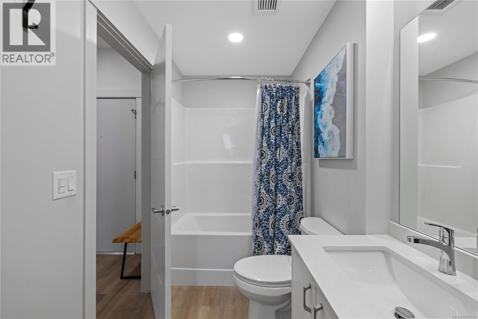 #109W 140 Jensen Ave W - 14