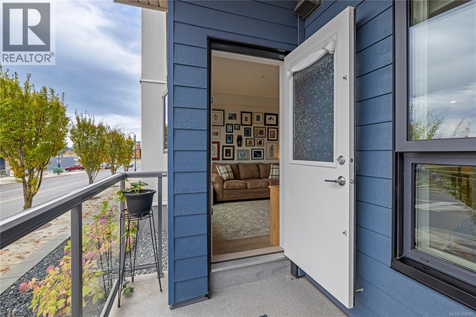 #109W 140 Jensen Ave W - 17