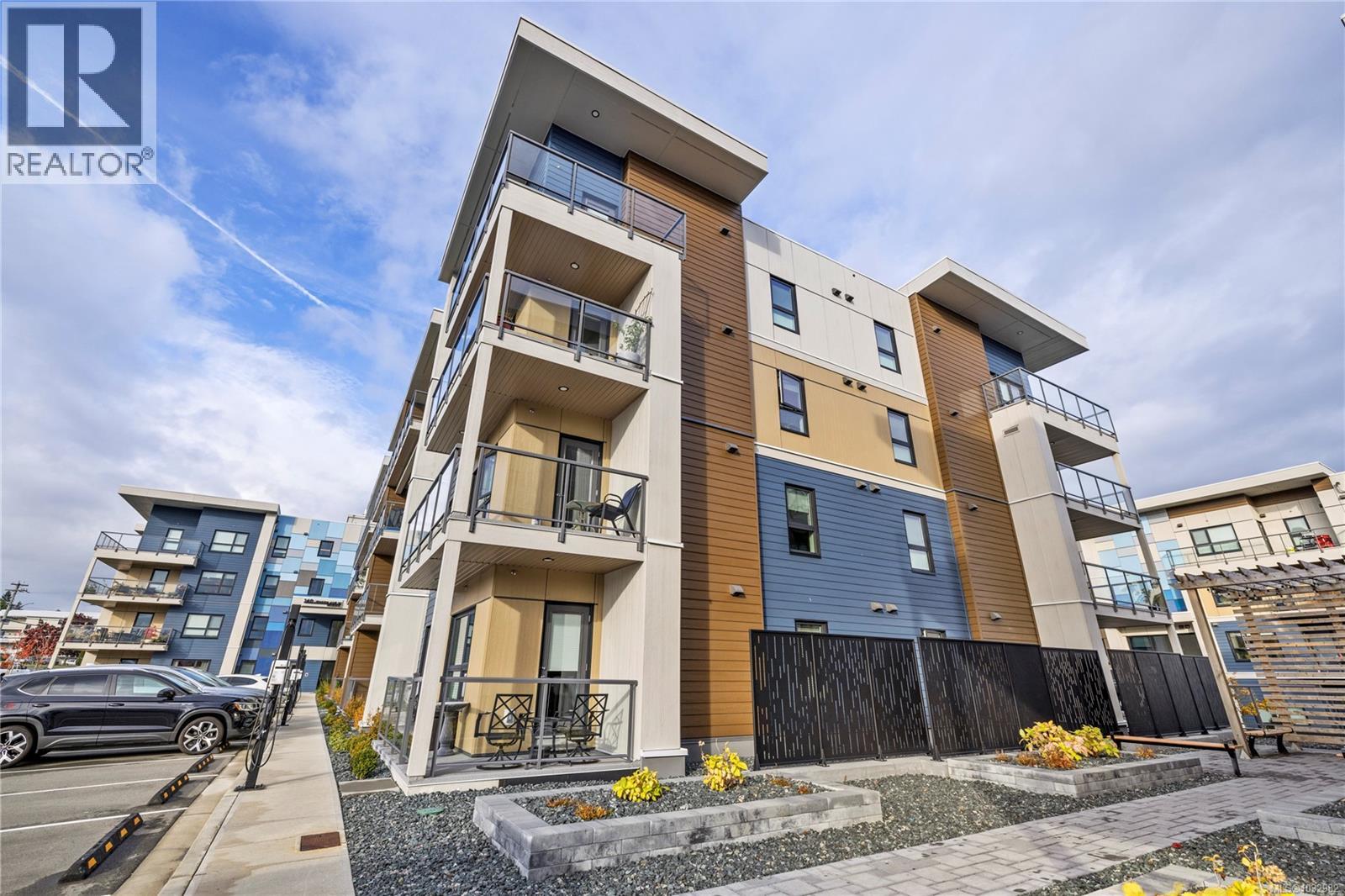 #109W 140 Jensen Ave W - 32