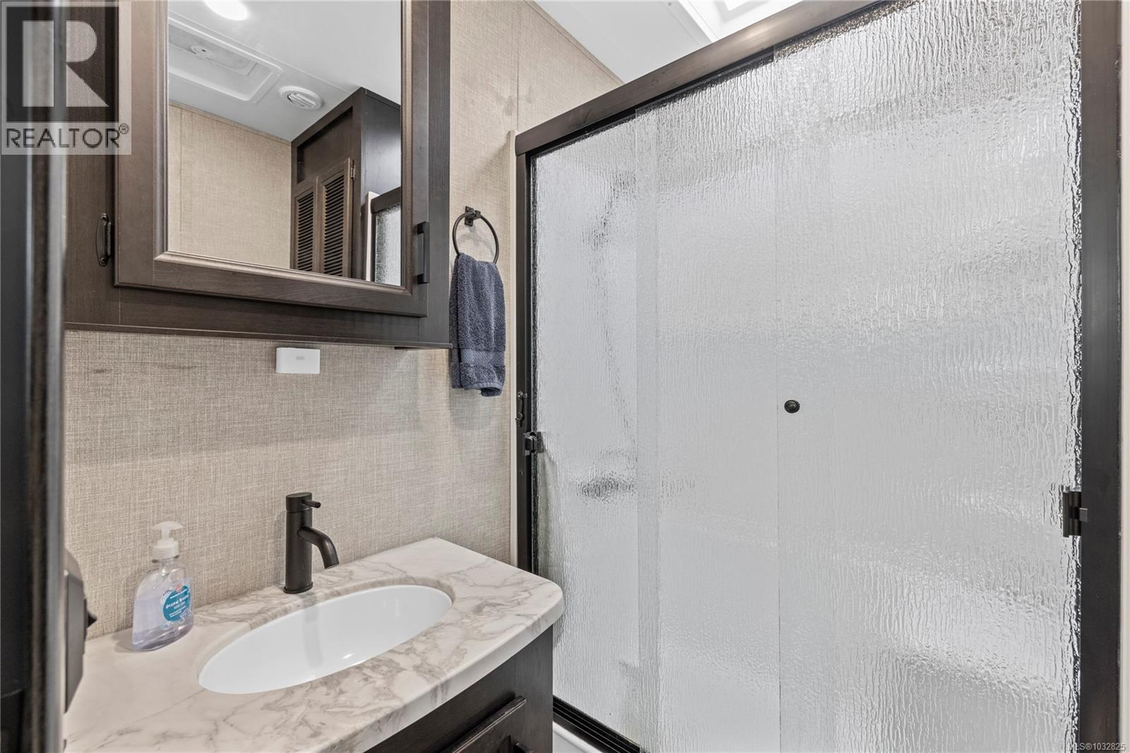 #208 200 Corfield St - 11