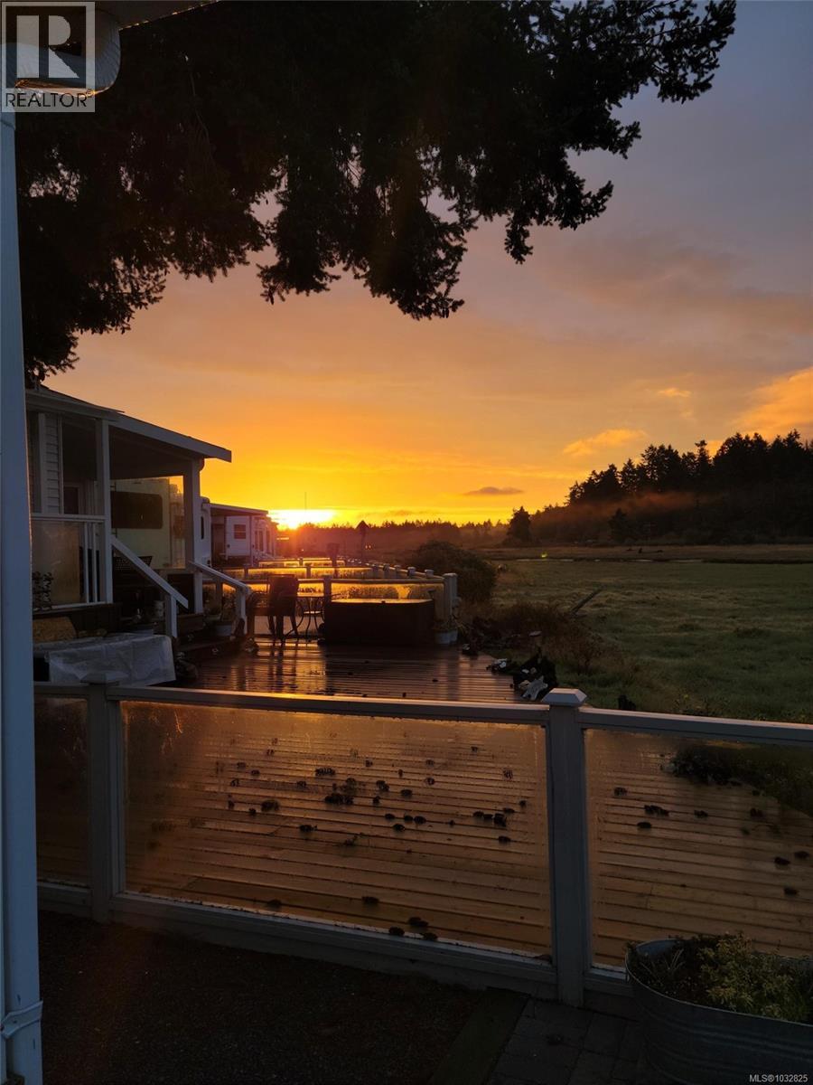 #208 200 Corfield St - 25