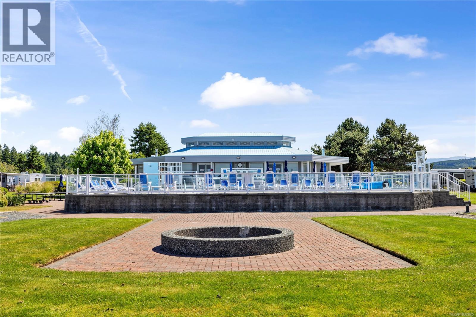 #208 200 Corfield St - 37