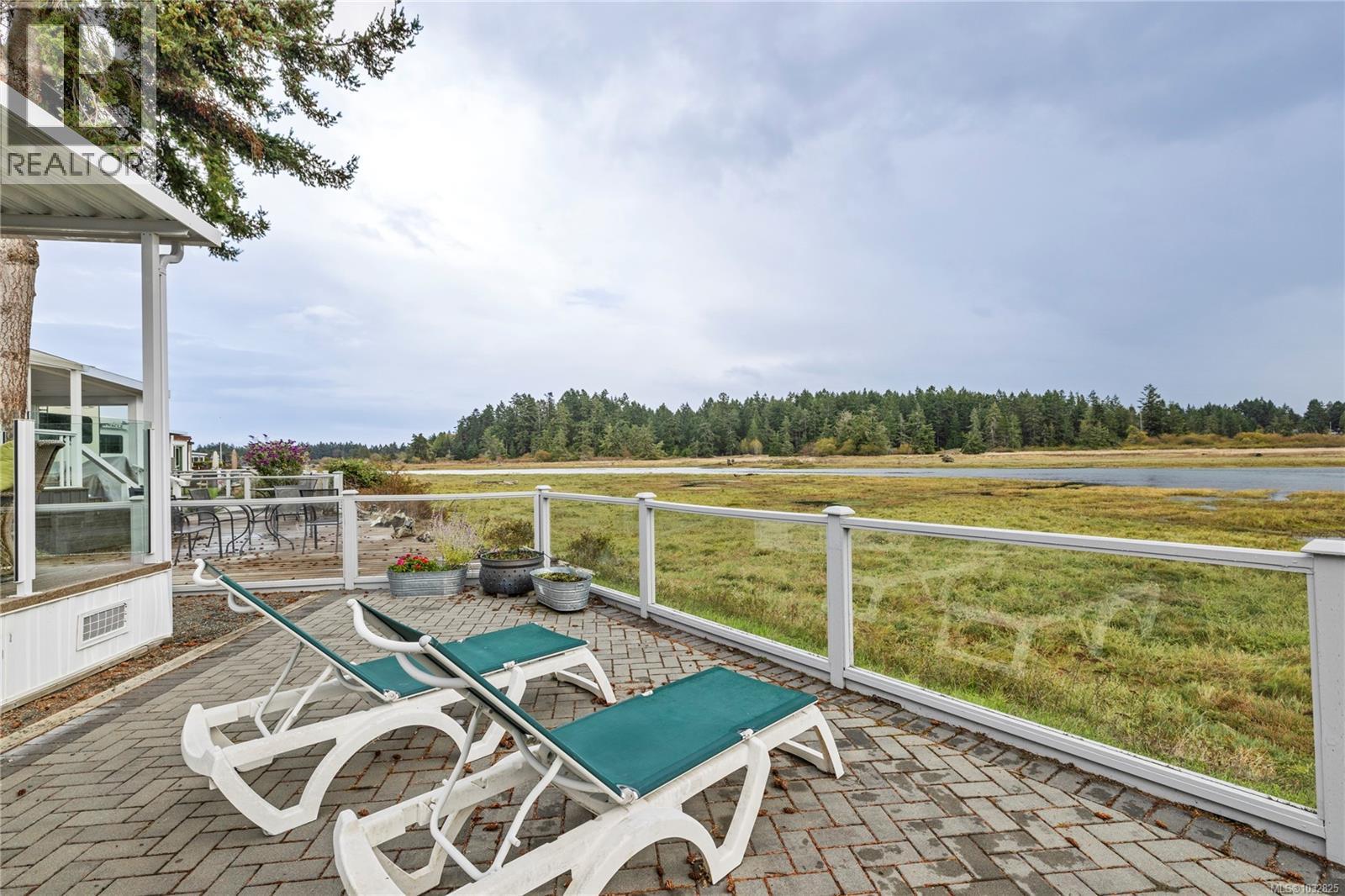 #208 200 Corfield St - 26