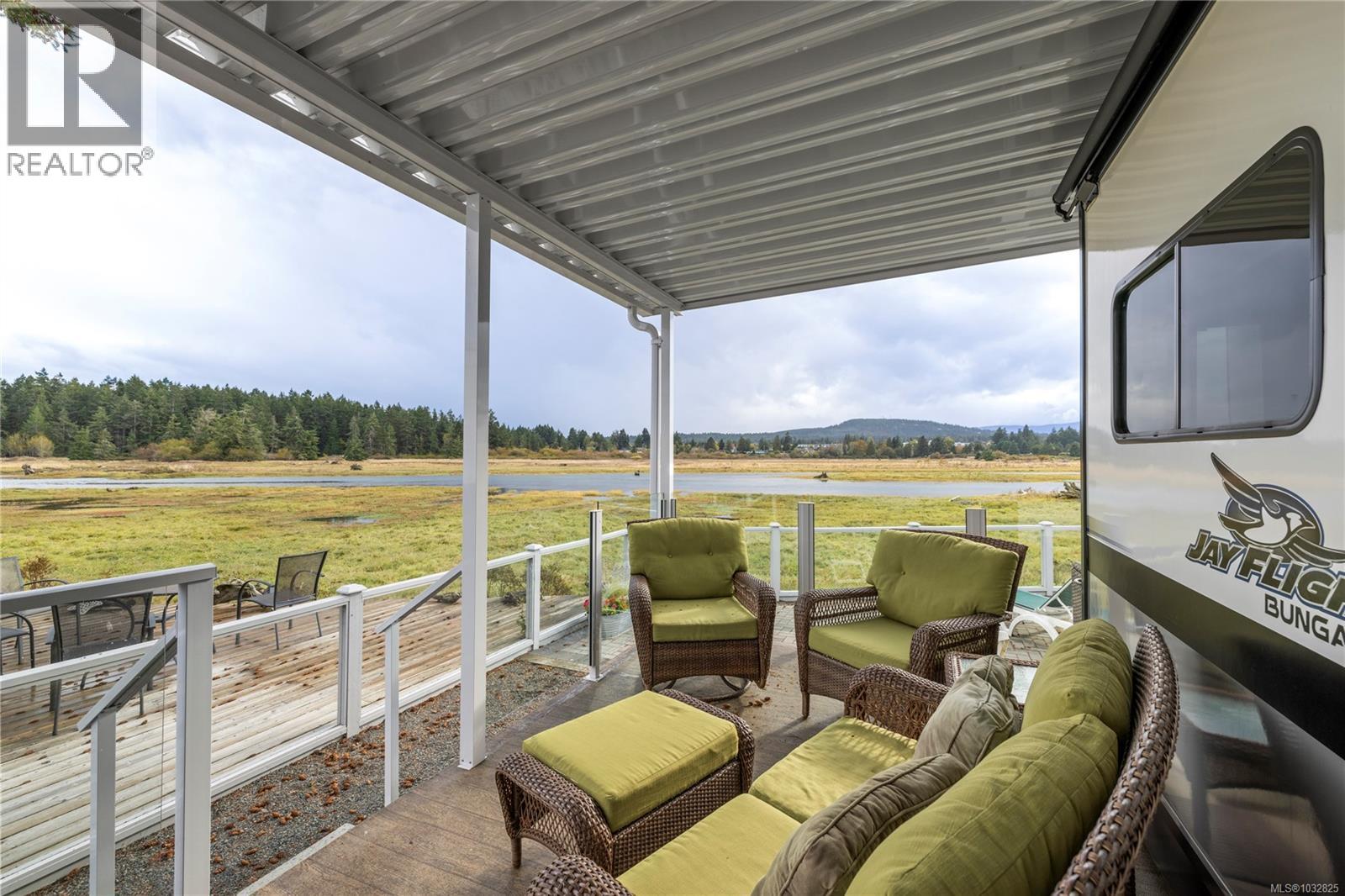 #208 200 Corfield St - 22