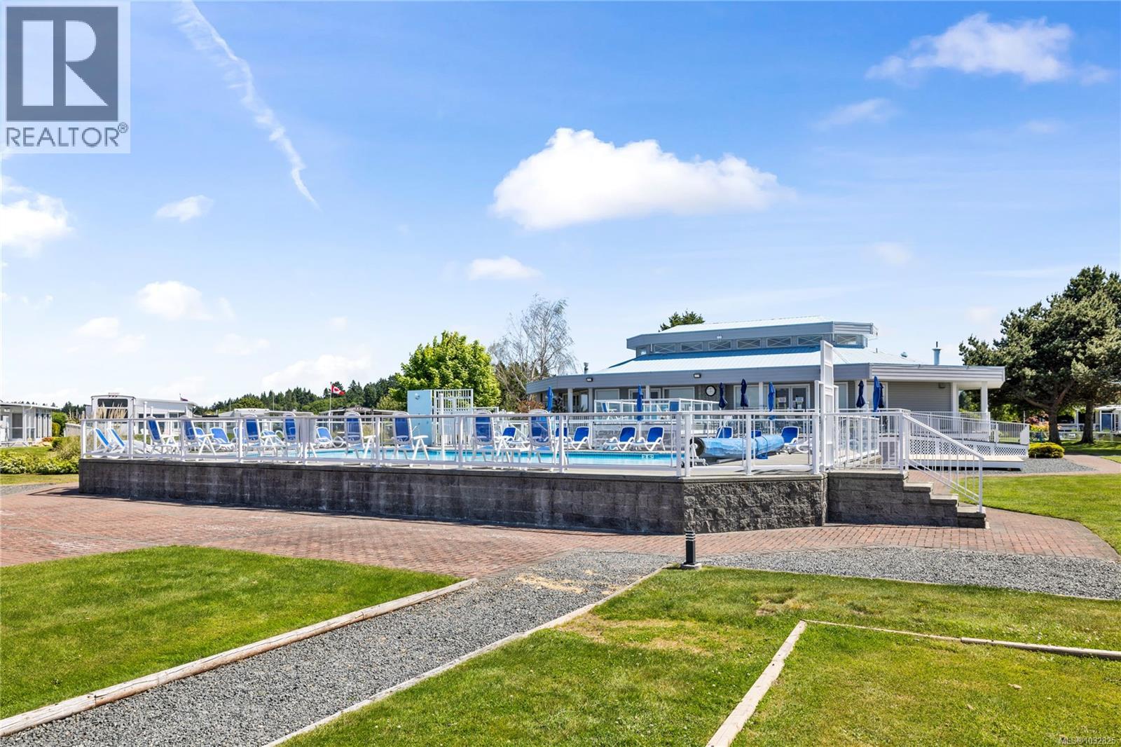 #208 200 Corfield St - 38