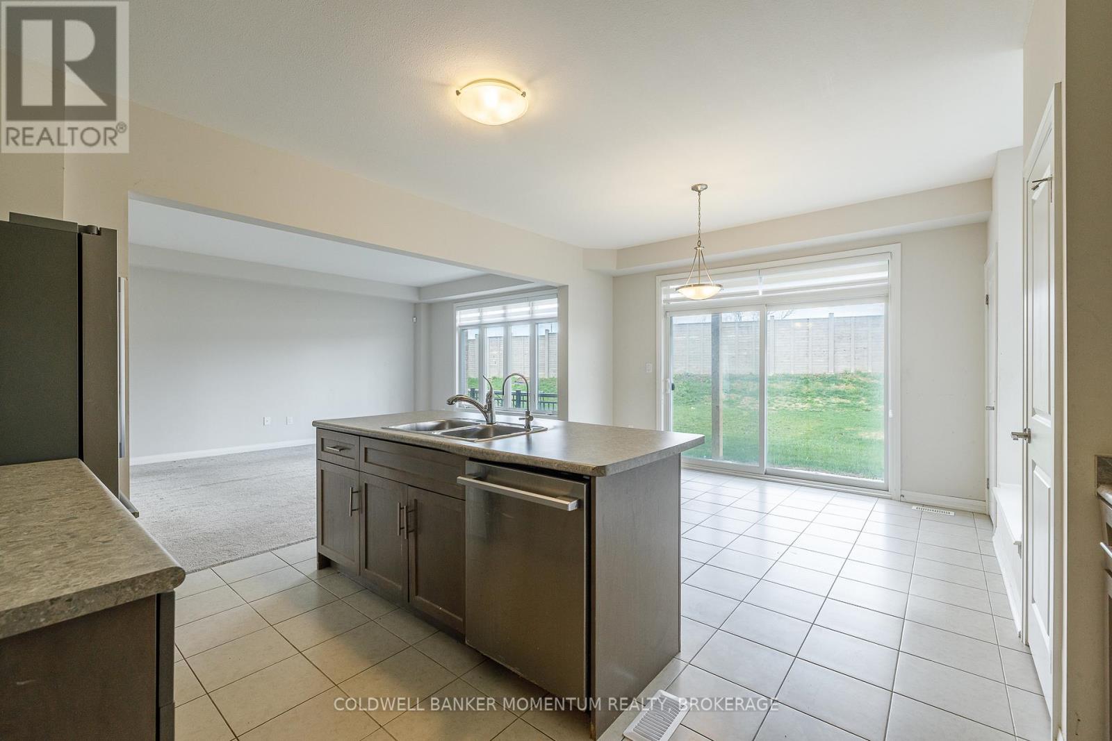 155 BUR OAK DRIVE - 10