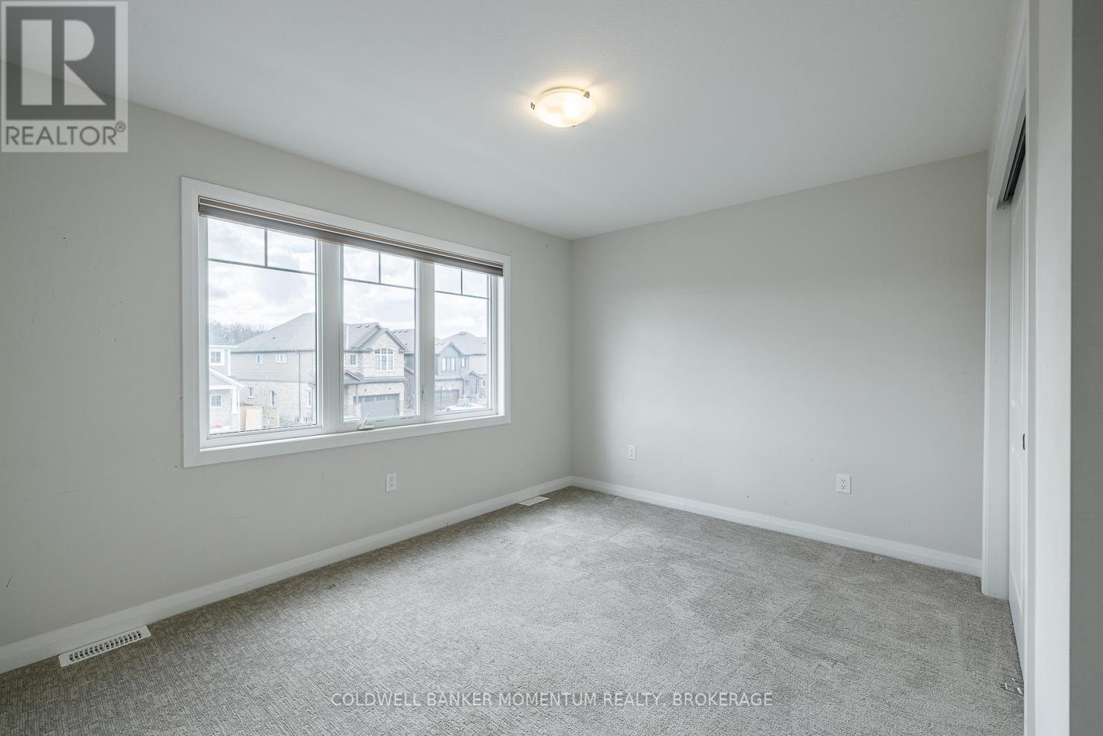 155 BUR OAK DRIVE - 15