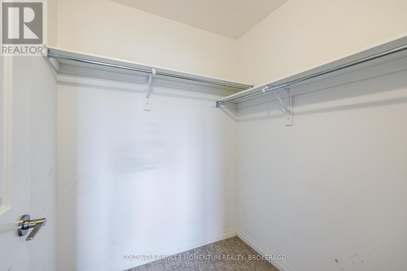 155 BUR OAK DRIVE - 22