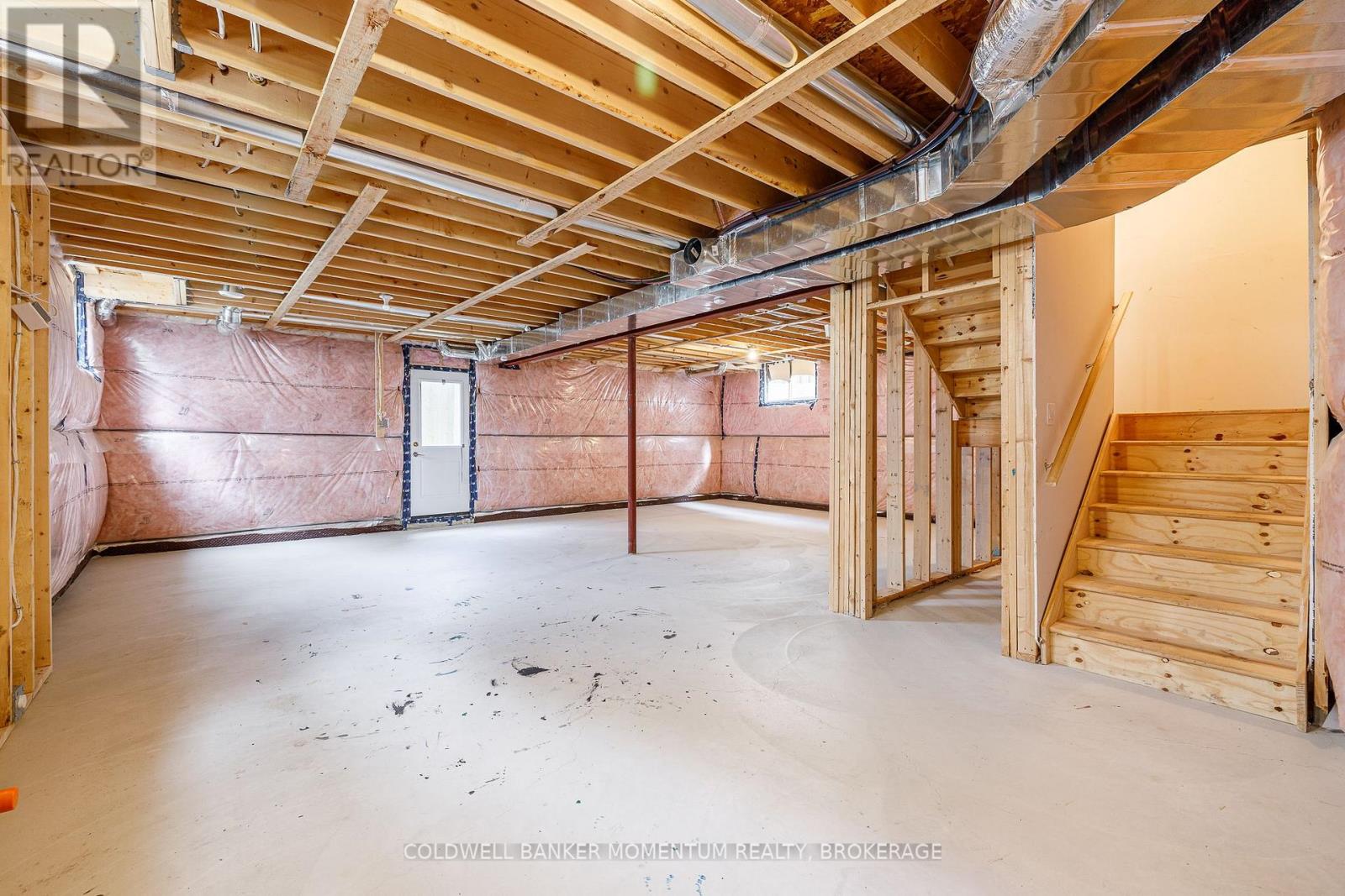 155 BUR OAK DRIVE - 28