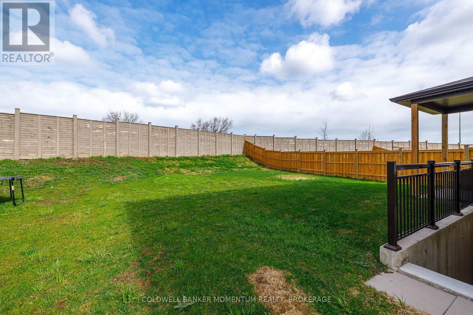 155 BUR OAK DRIVE - 29