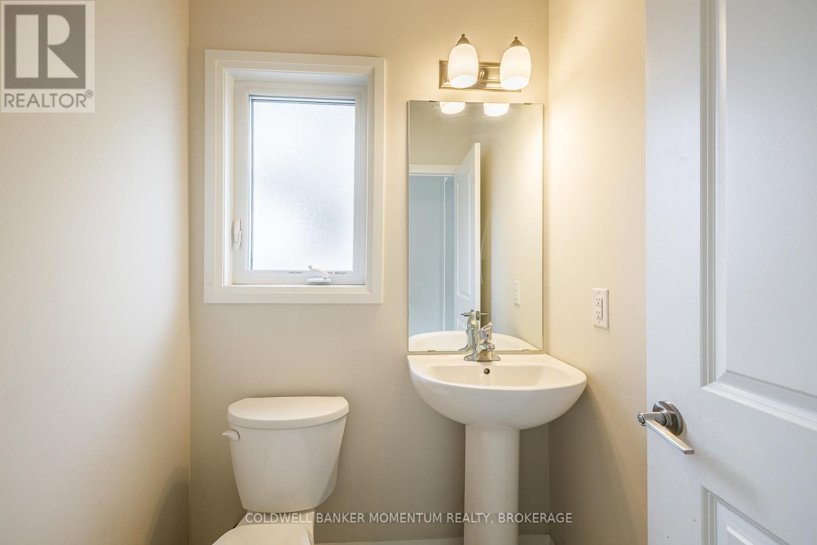 155 BUR OAK DRIVE - 6