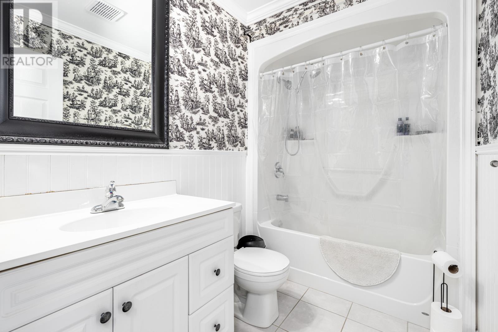 116 PENNEY CRESCENT - 17