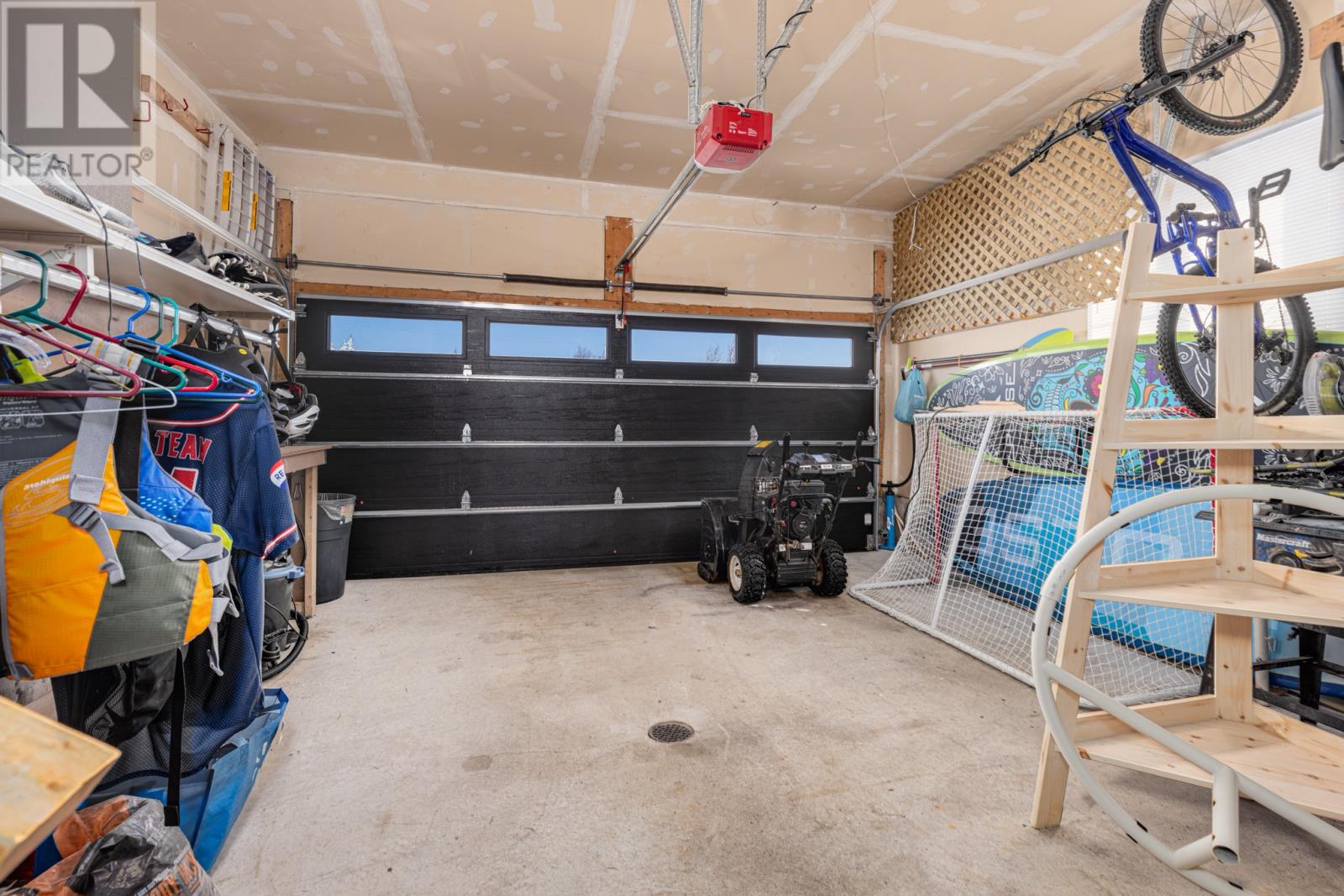 116 PENNEY CRESCENT - 23