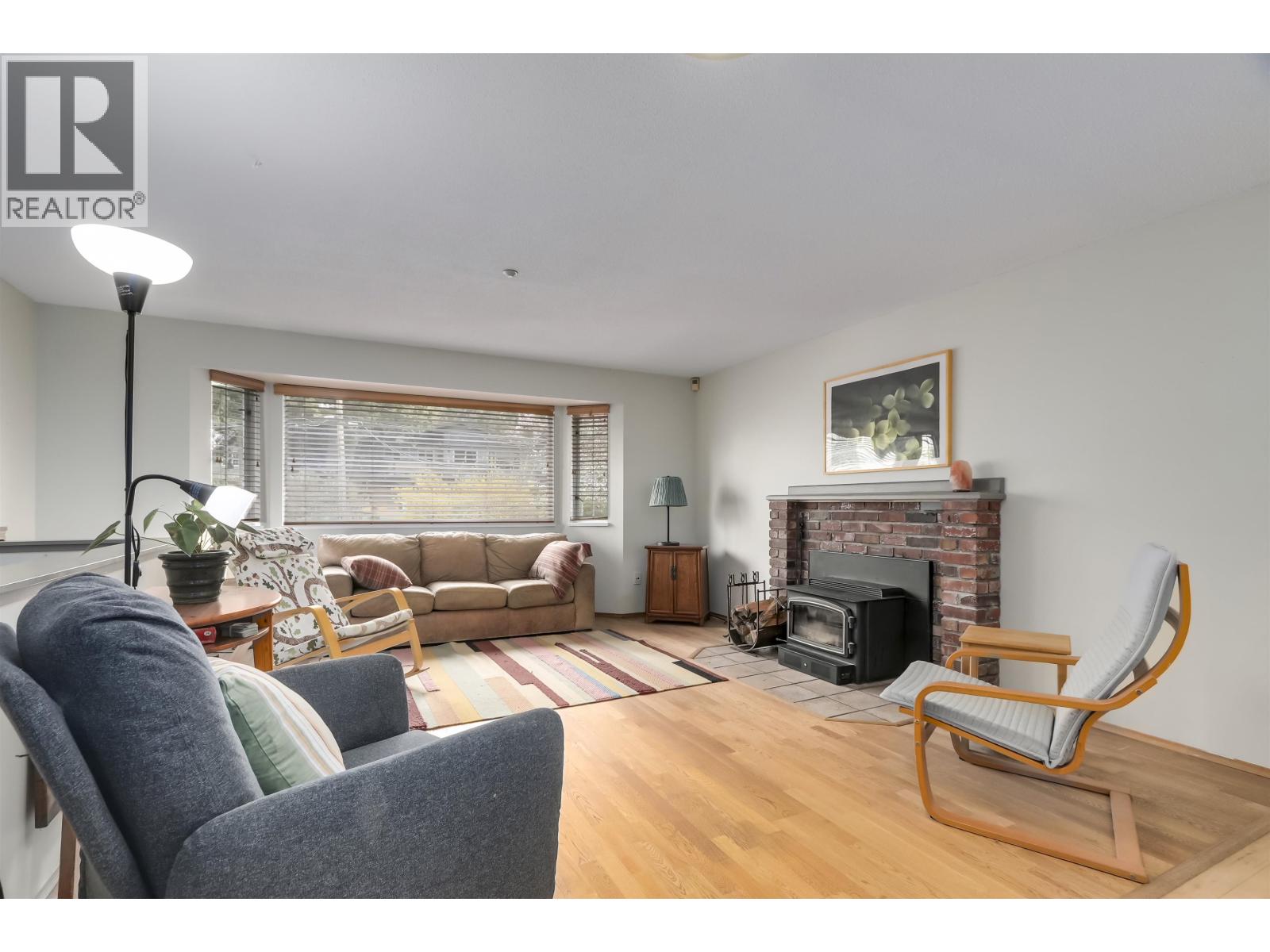 229 W 22ND STREET — photo 3