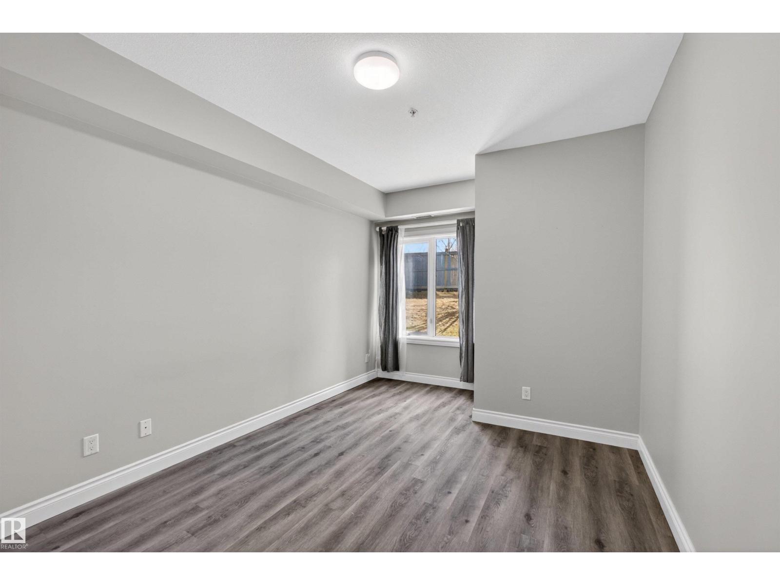 #104 10121 80 AV NW, Edmonton