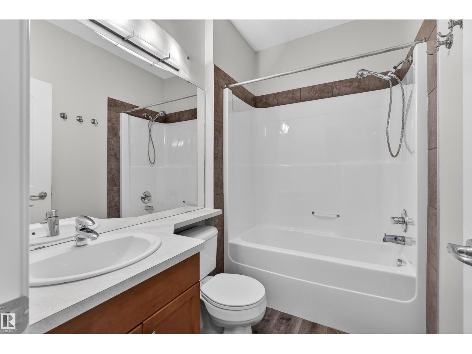 #104 10121 80 AV NW, Edmonton