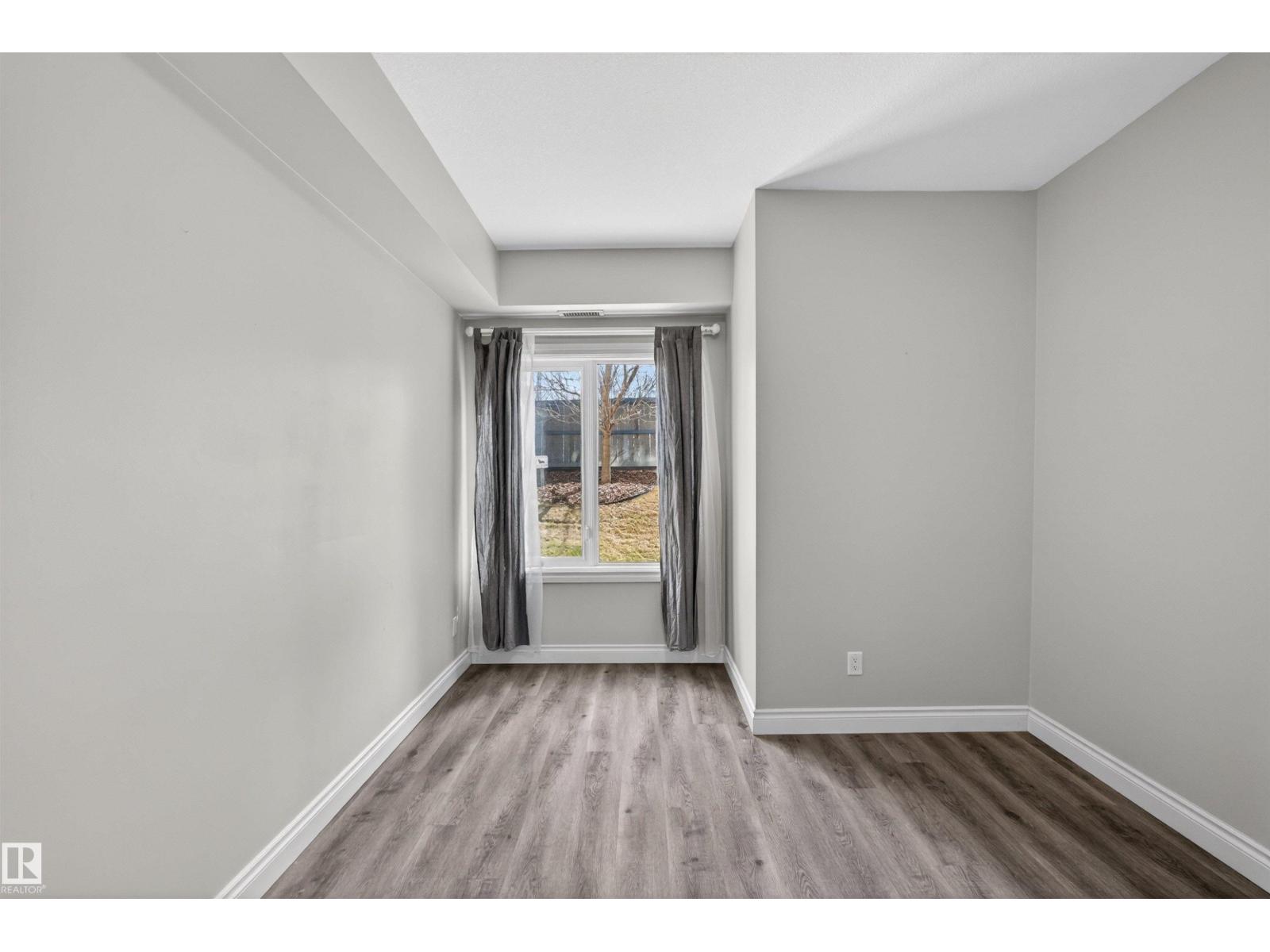 #104 10121 80 AV NW, Edmonton