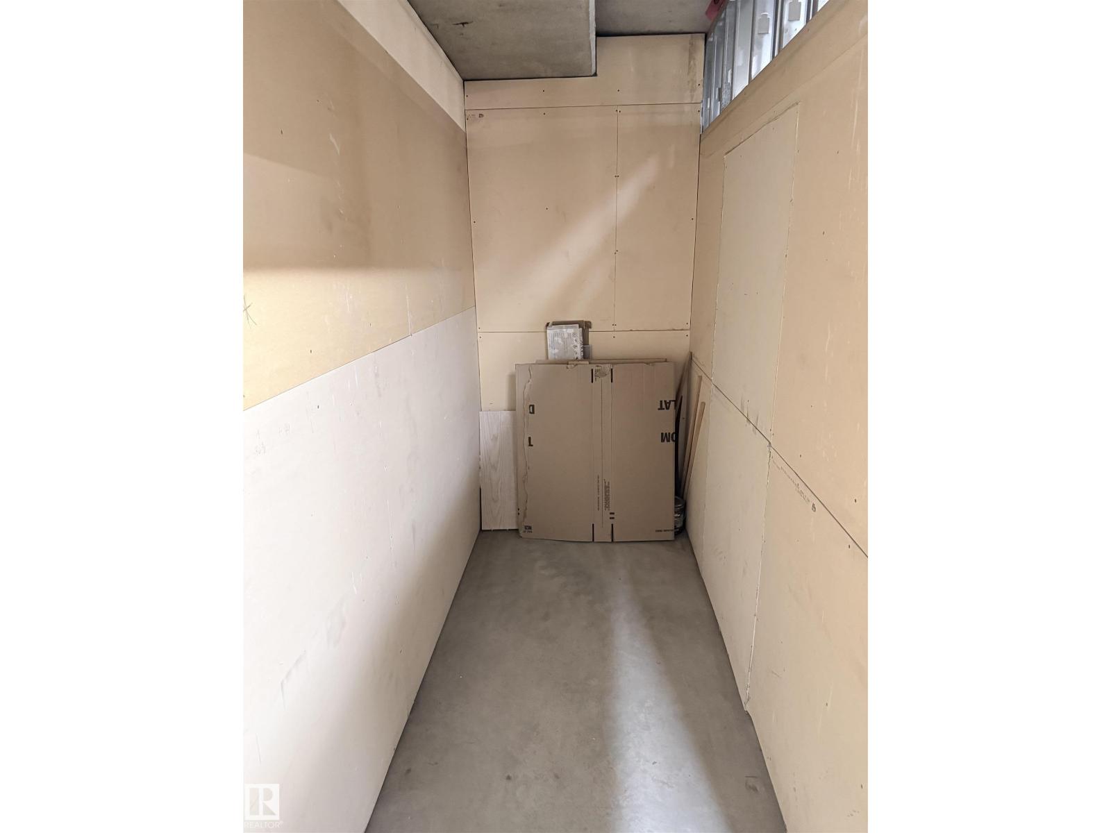 #104 10121 80 AV NW, Edmonton