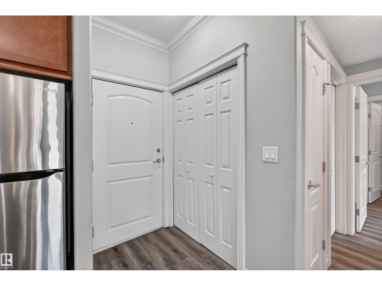 #104 10121 80 AV NW, Edmonton