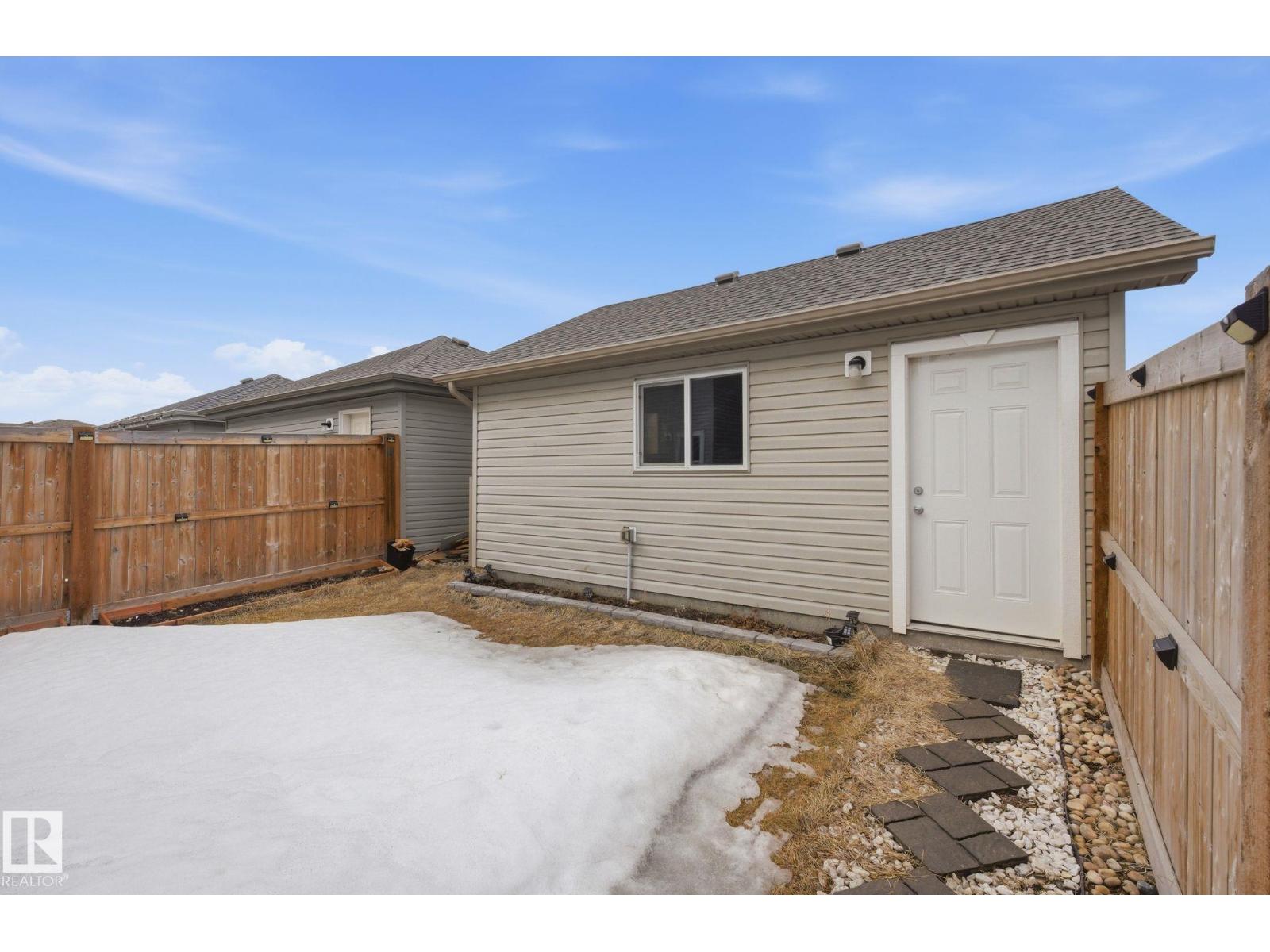 4636 175 Ave NW, Edmonton