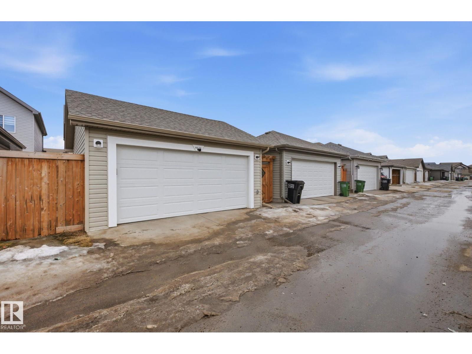 4636 175 Ave NW, Edmonton