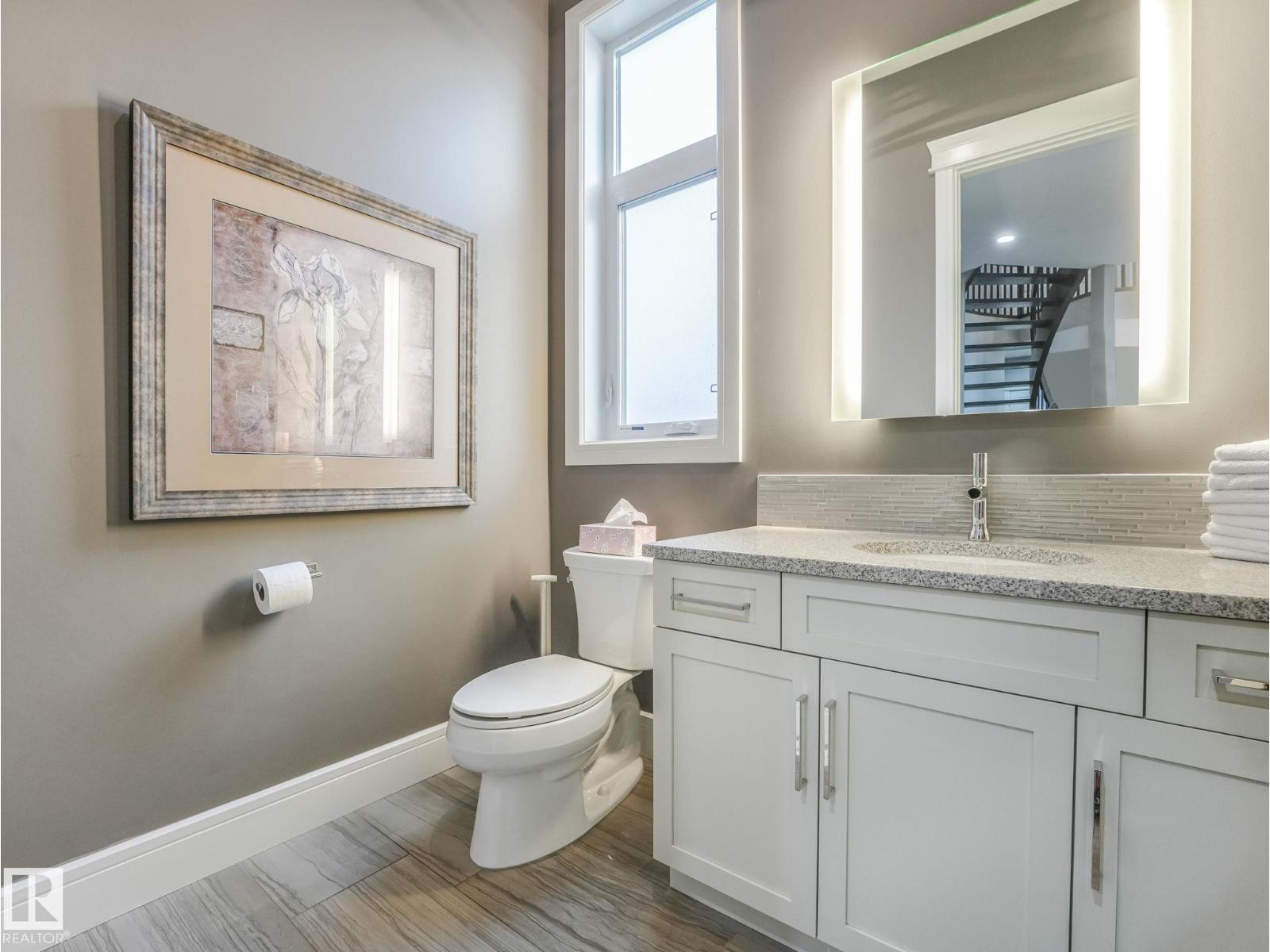 8927 120 ST NW, Edmonton