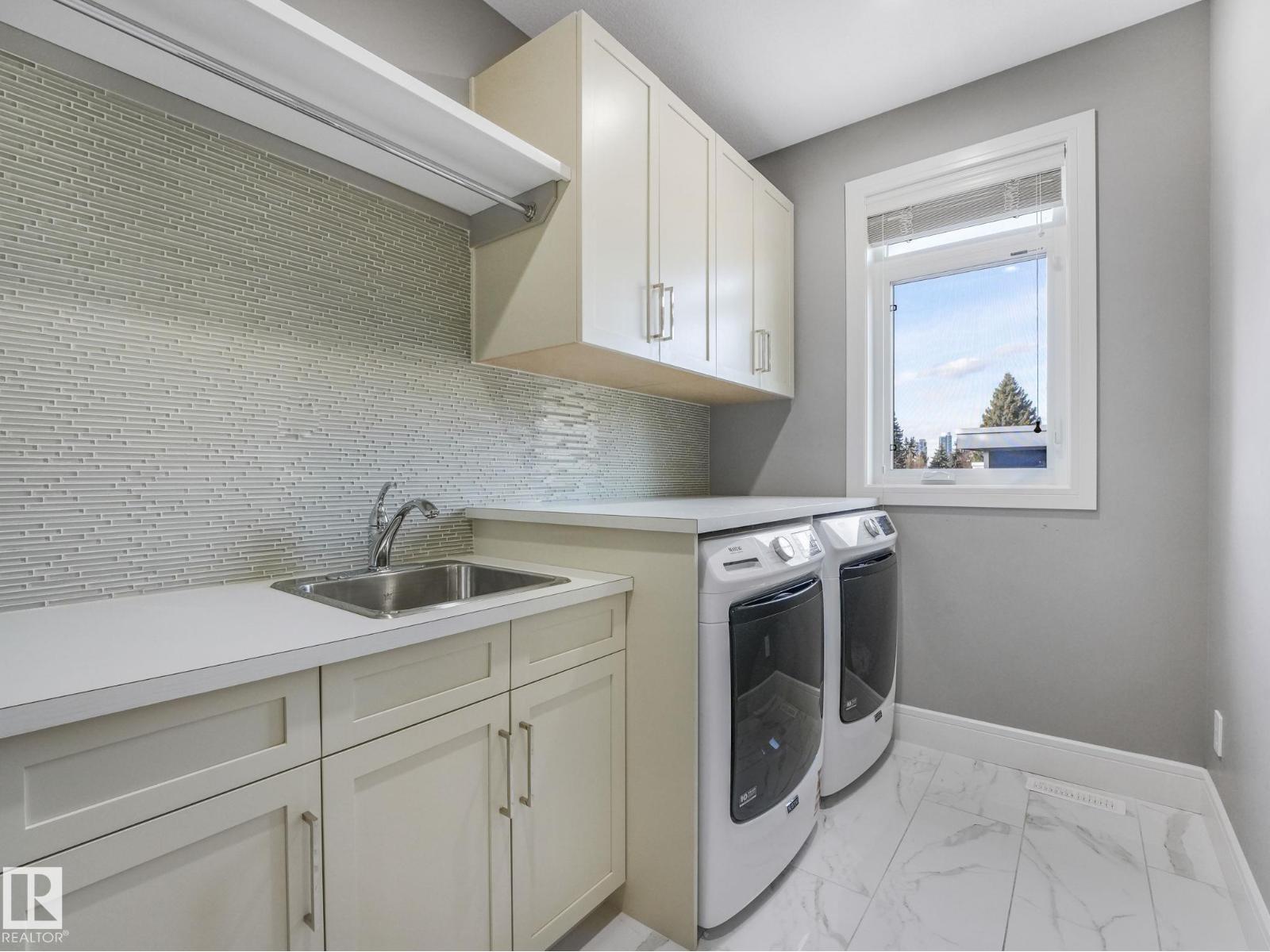 8927 120 ST NW, Edmonton