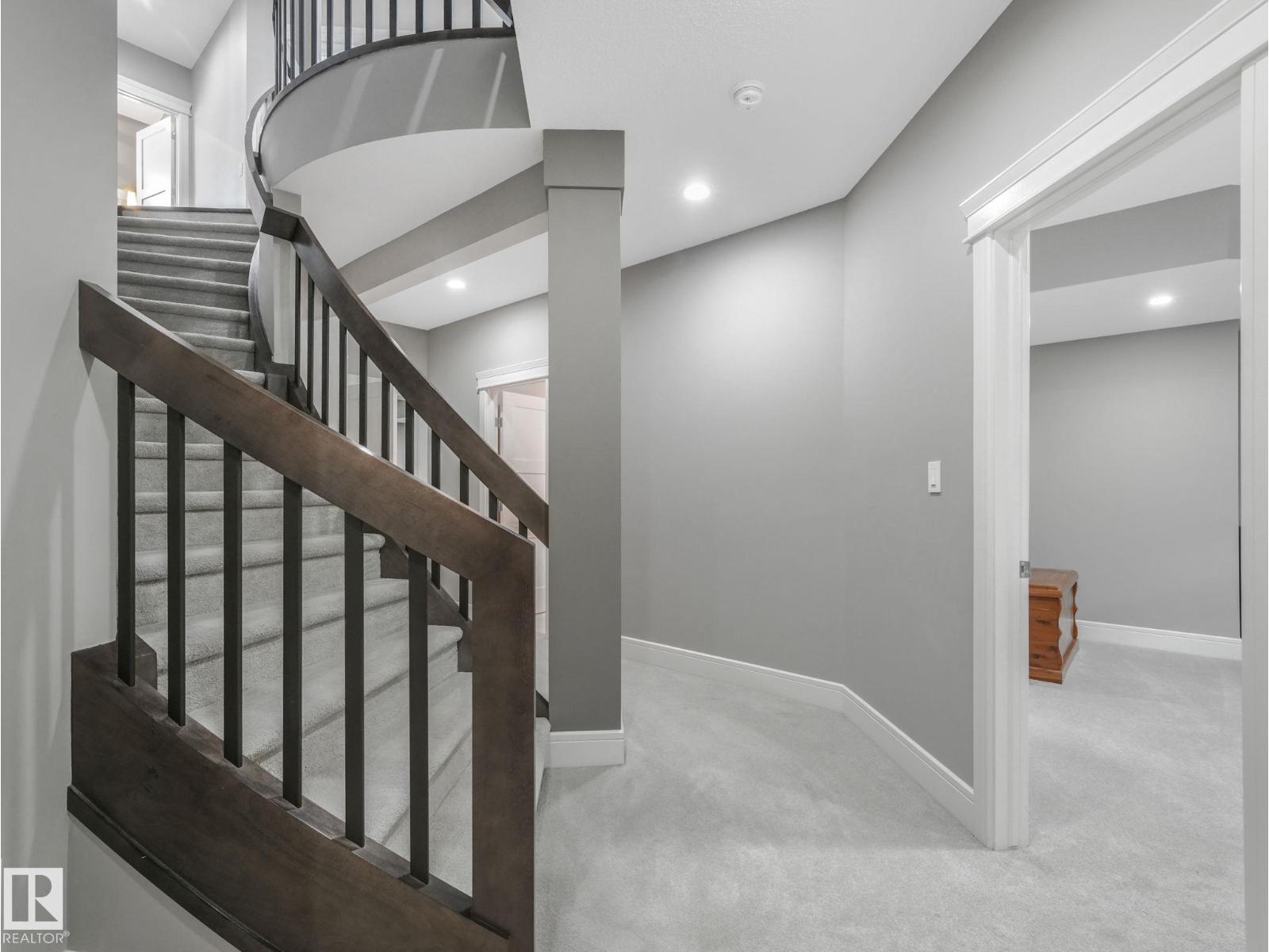 8927 120 ST NW, Edmonton