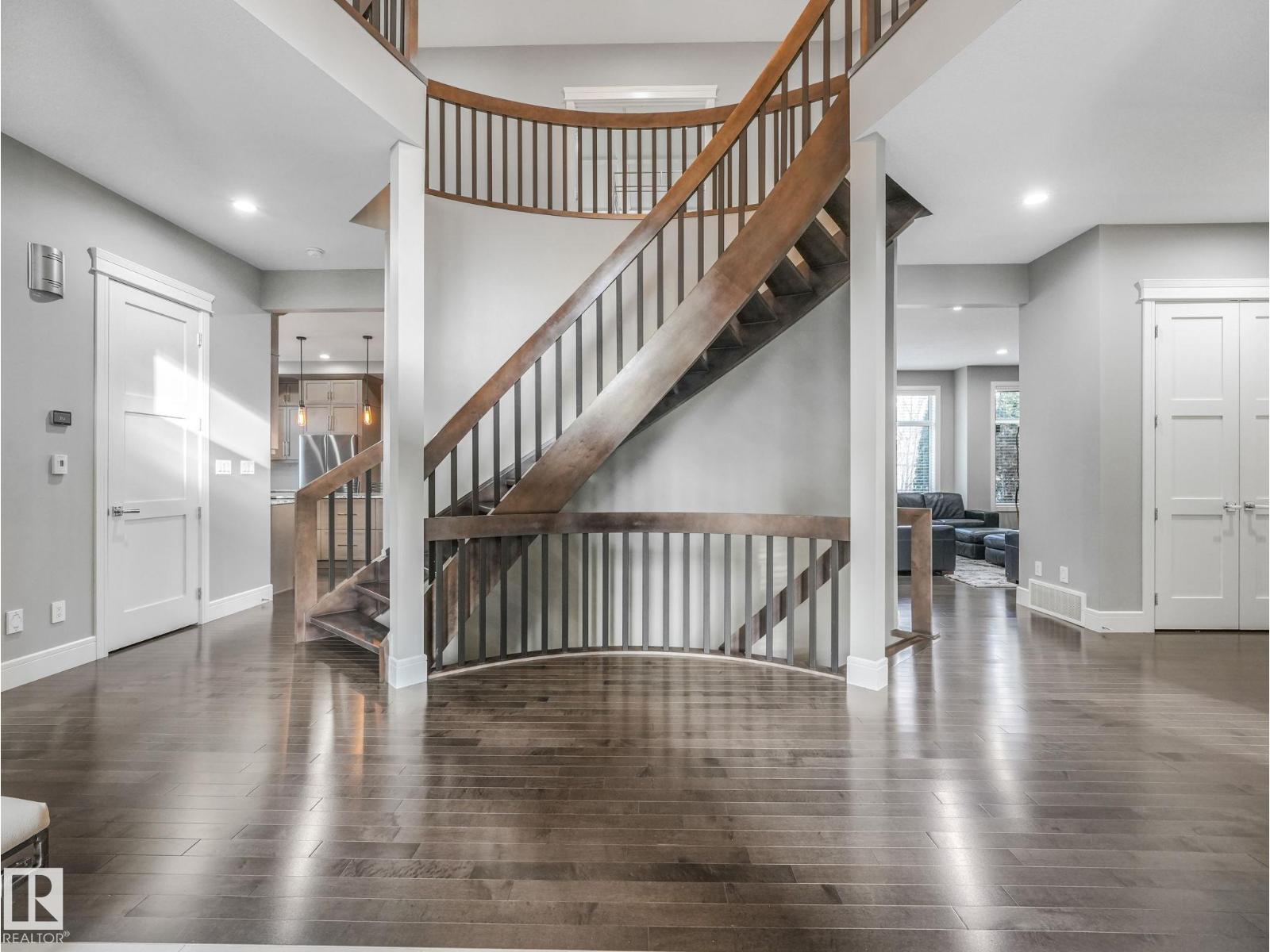 8927 120 ST NW, Edmonton