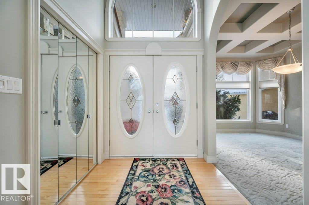 877 NOTTINGHAM BV, Sherwood Park