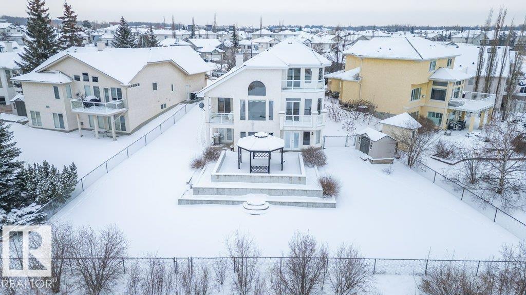 877 NOTTINGHAM BV, Sherwood Park