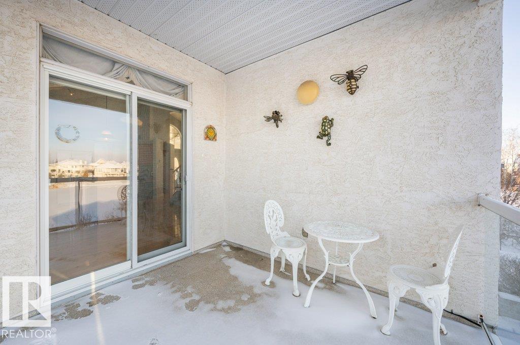 877 NOTTINGHAM BV, Sherwood Park