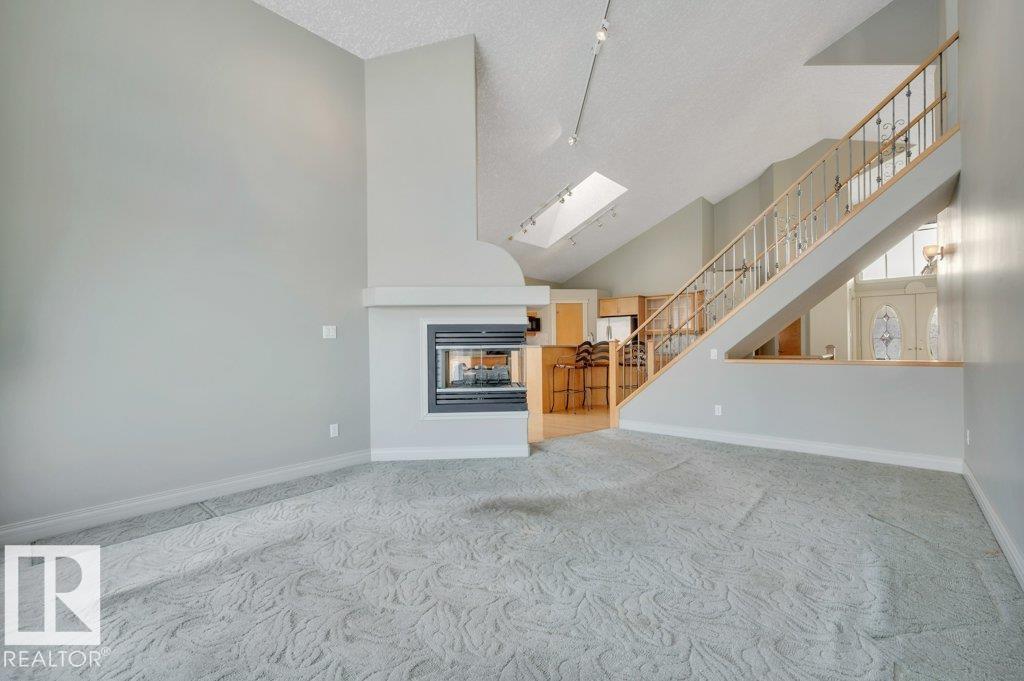 877 NOTTINGHAM BV, Sherwood Park