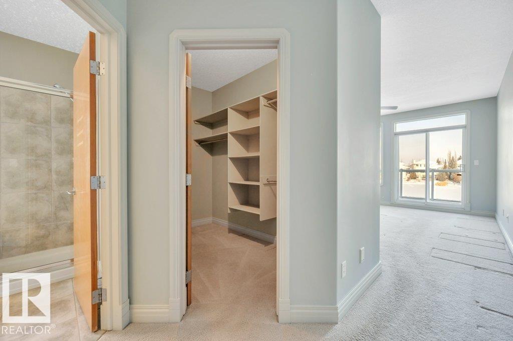 877 NOTTINGHAM BV, Sherwood Park