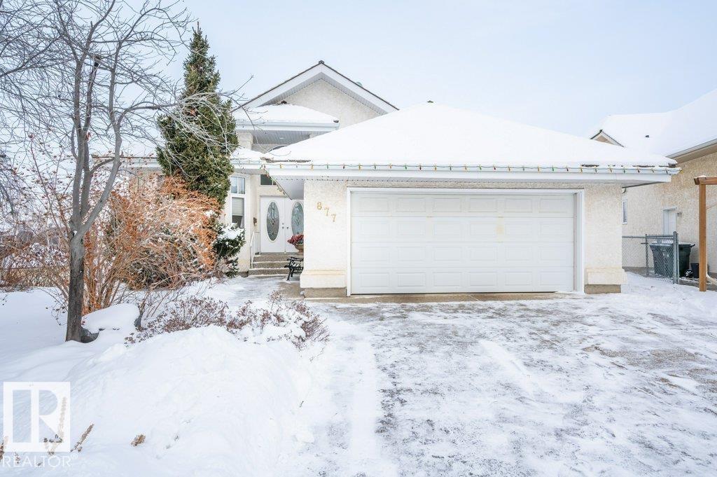 877 NOTTINGHAM BV, Sherwood Park