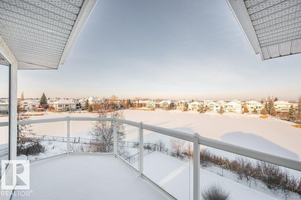 877 NOTTINGHAM BV, Sherwood Park