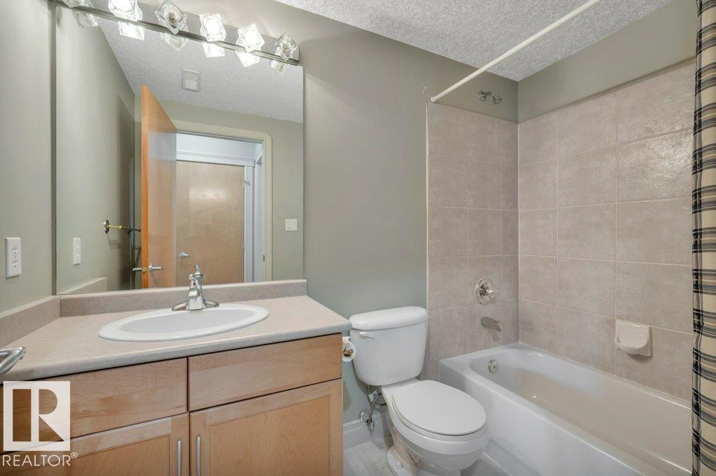 877 NOTTINGHAM BV, Sherwood Park