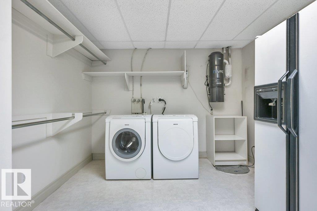 877 NOTTINGHAM BV, Sherwood Park