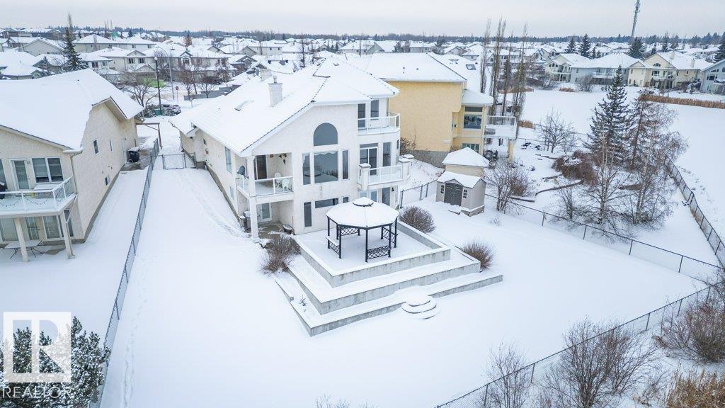 877 NOTTINGHAM BV, Sherwood Park