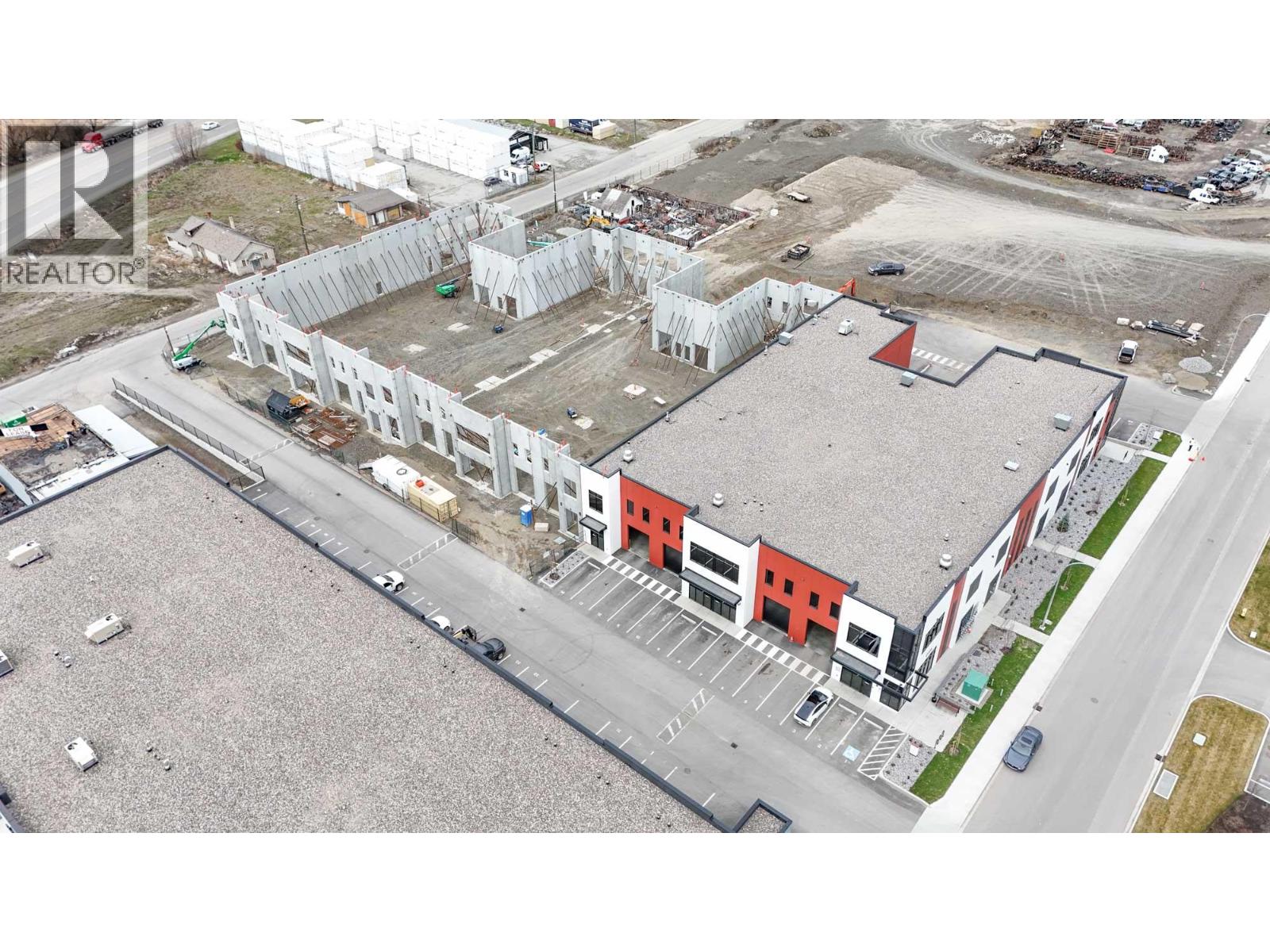 9, 10 & 14 4605 34th Street, Vernon