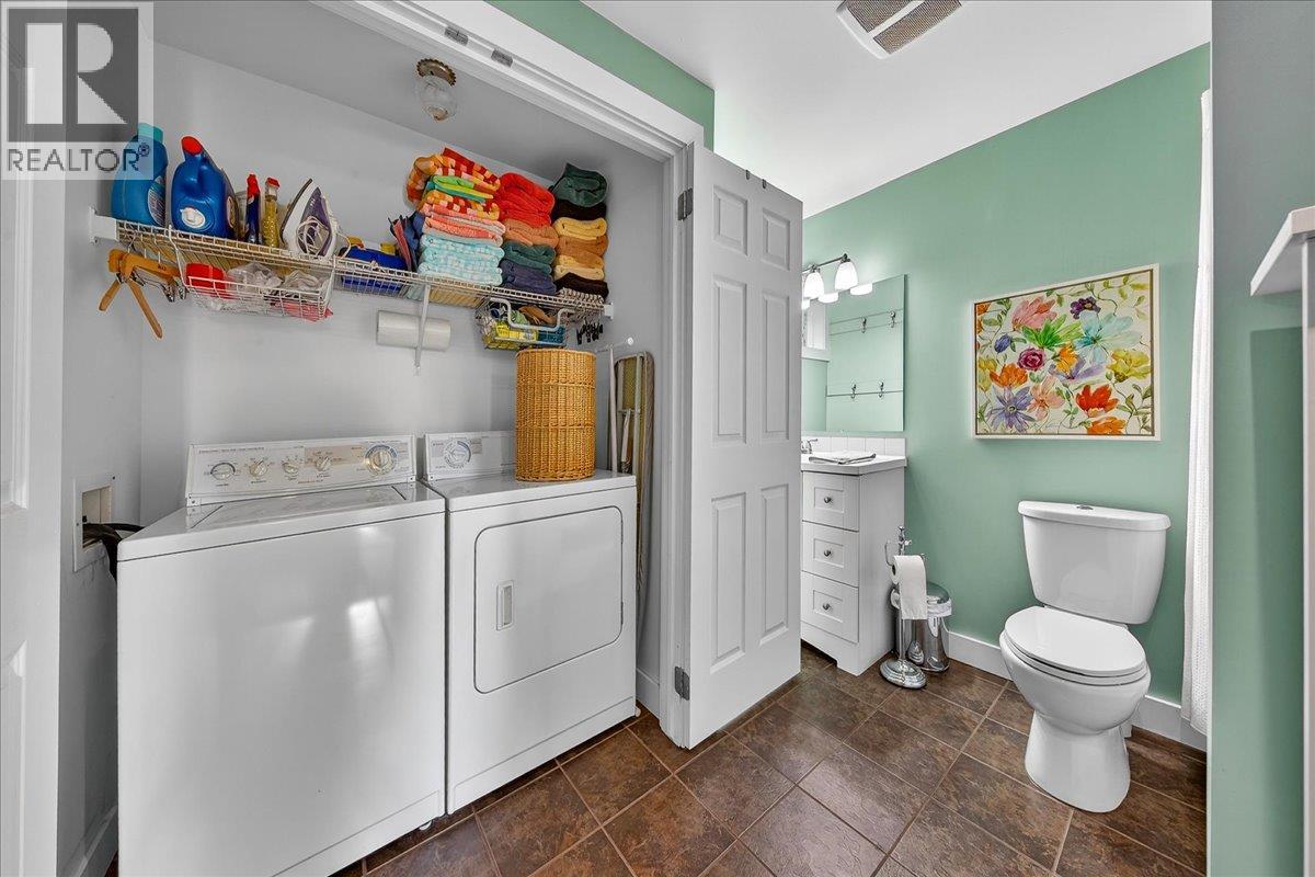 8076 McIntosh Loop Road - 29