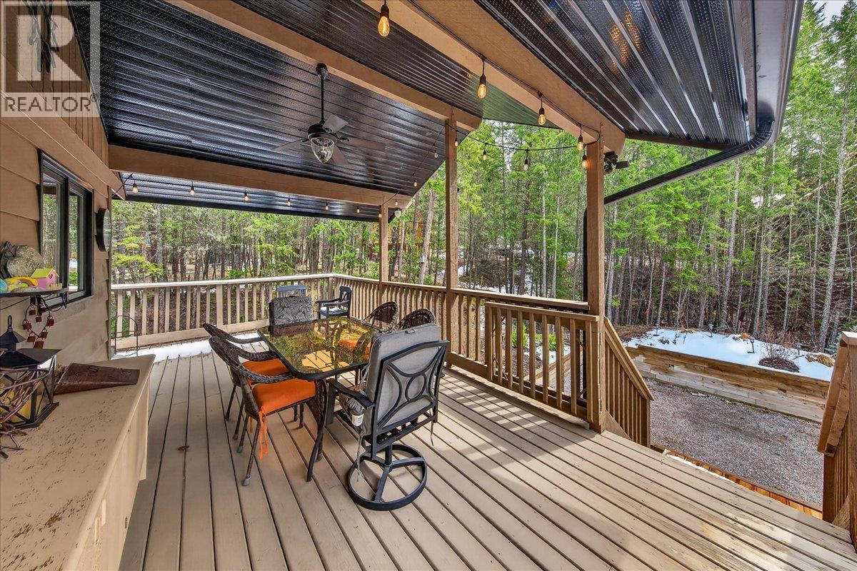 8076 McIntosh Loop Road - 34