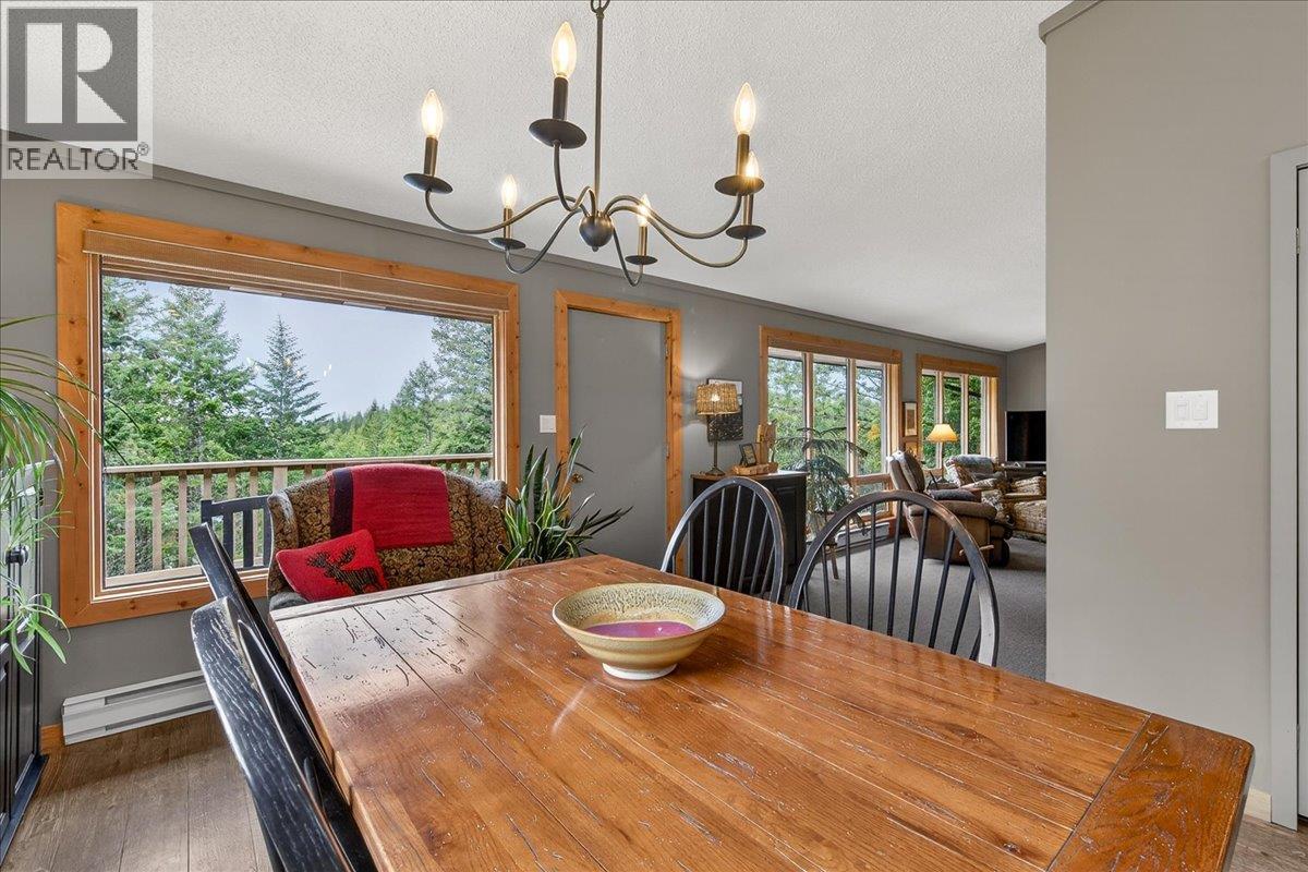 8076 McIntosh Loop Road - 13