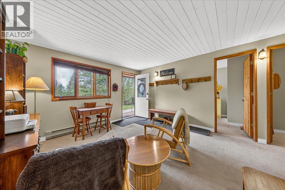 8076 McIntosh Loop Road - 22