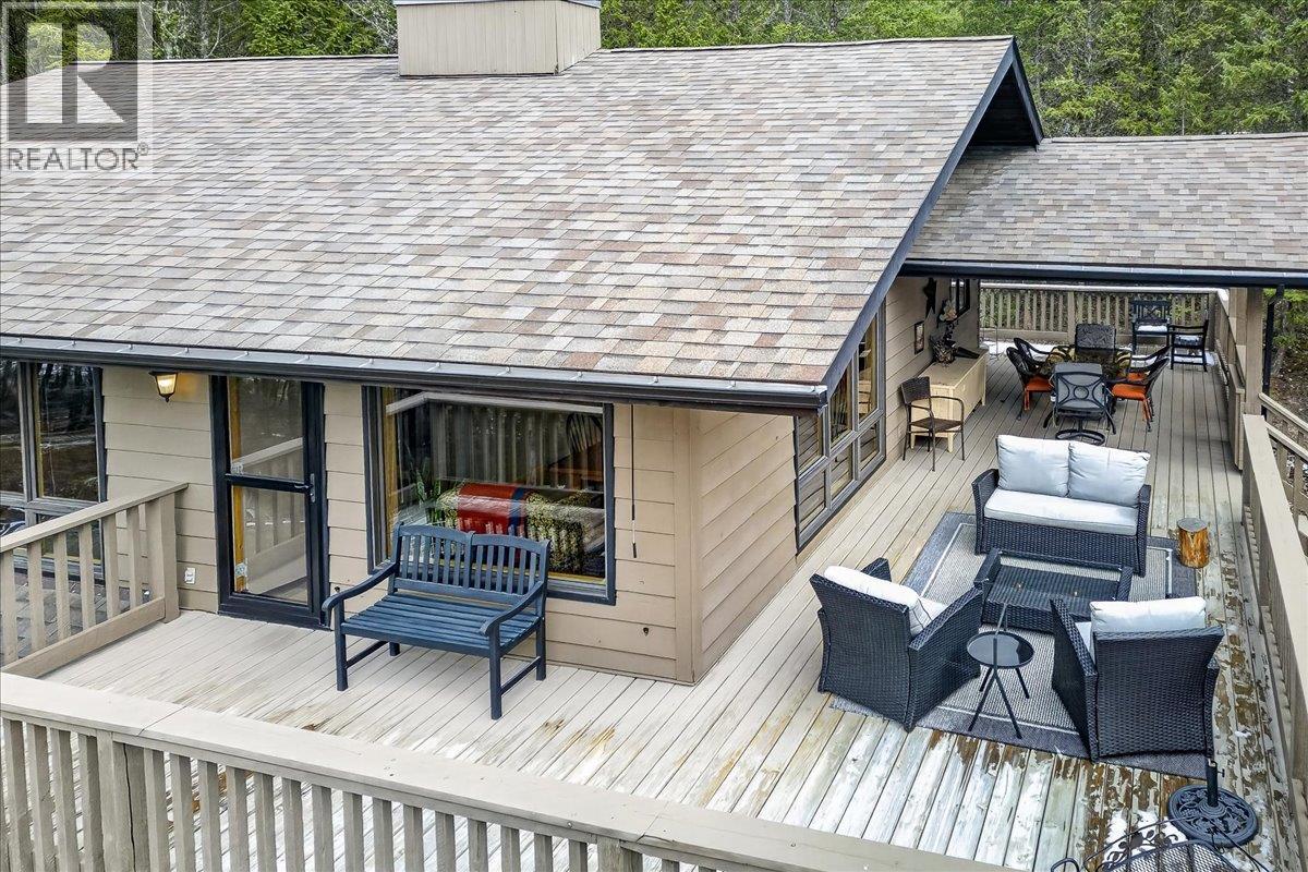 8076 McIntosh Loop Road - 47