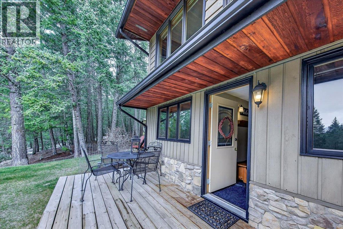 8076 McIntosh Loop Road - 48