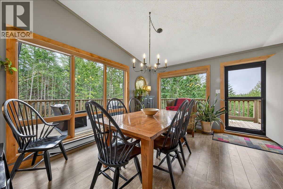8076 McIntosh Loop Road - 5